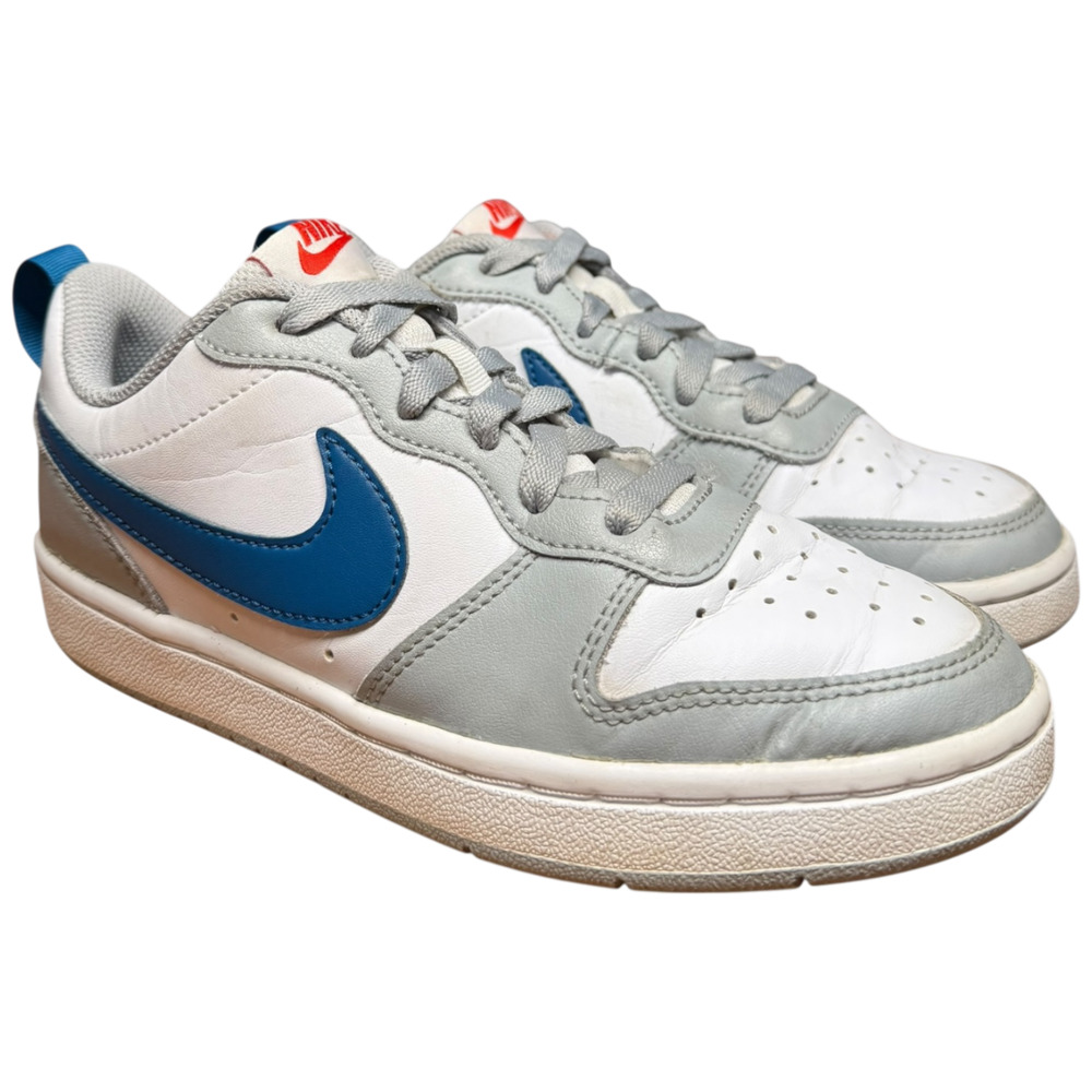 NIKE Court Borough Low 2 Boys 4Y White Grey Blue Leather Sneakers - Picture 4 of 13